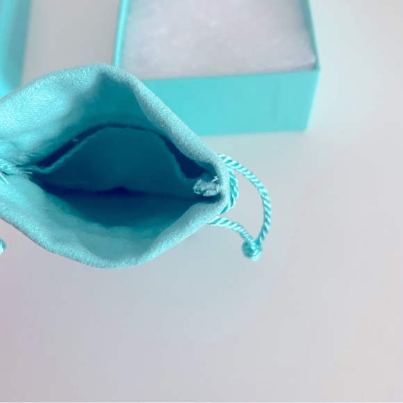 Tiffany & Co. Box and dust bag - Picture 3 of 5